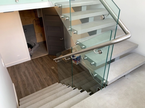 The Benefits of Choosing a Metal Staircase for Your Home
