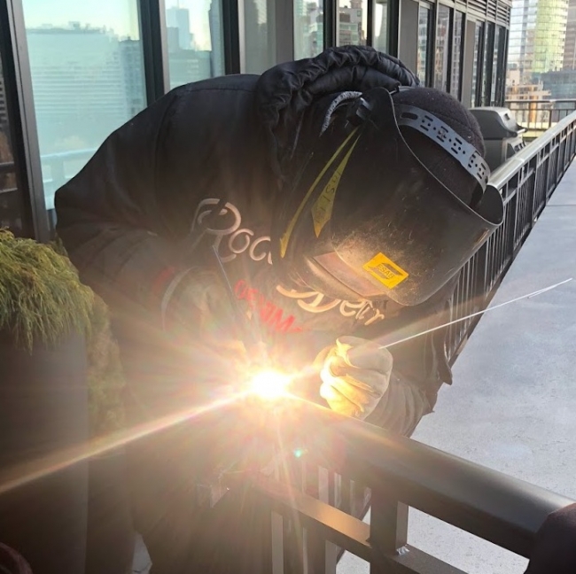 4 Reasons to Hire Mobile Welders