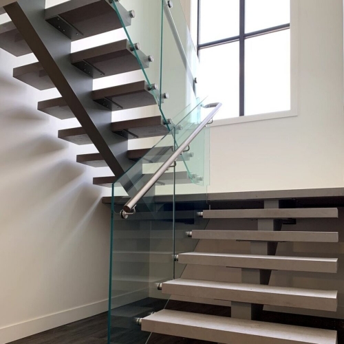 Custom Steel Staircase Design Trends in Toronto’s Metal Fabrication Industry