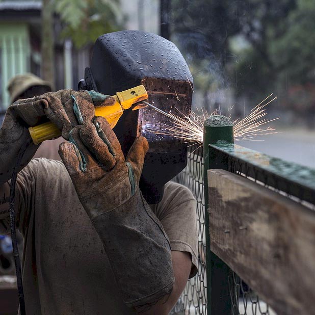 About WeldRich & Steel