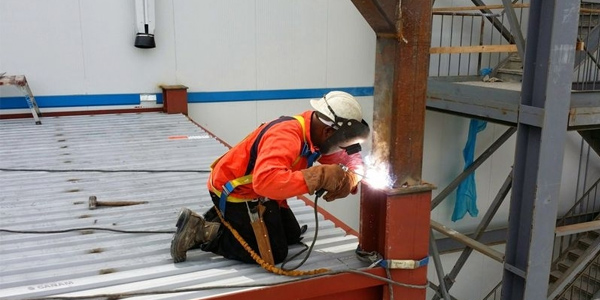 Structural Steel Erection: A Comprehensive Guide to Site Success